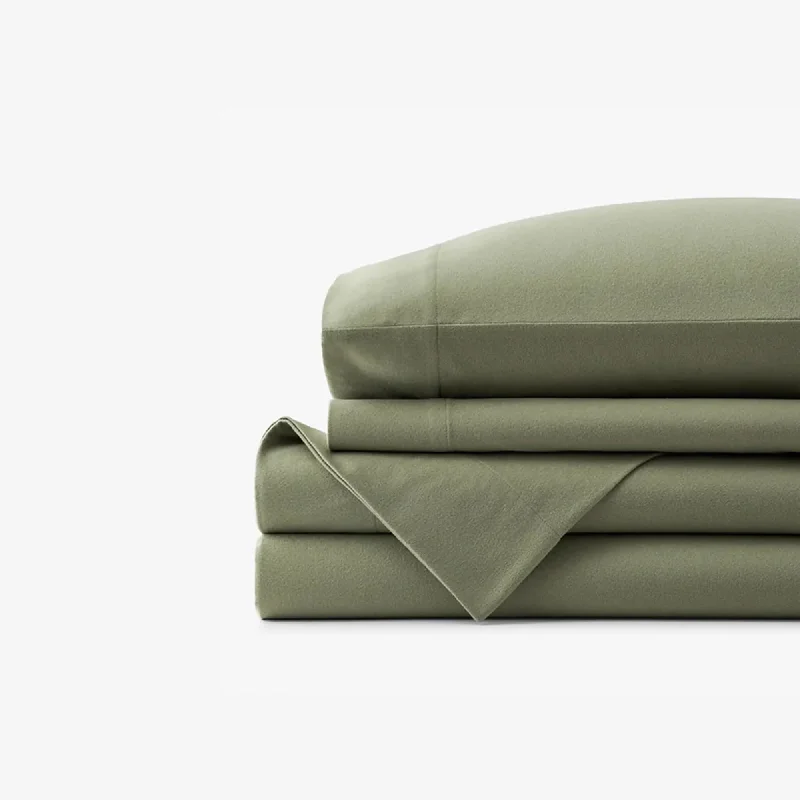 Organic Flannel Sheets for a Natural and Warm SleepBelem Luxury Bed Sheet Set | Sage Green Sheets