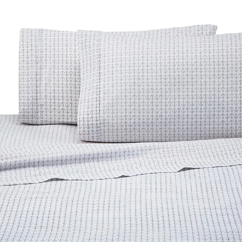 Organic Flannel Sheets for a Natural and Warm SleepIZOD Anchors 6-Piece Grey Sheet Set