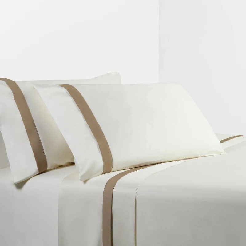 Wrinkle - Free Polyester Sheets for a Low - Maintenance Bed350TC Flange Design Sheet Set