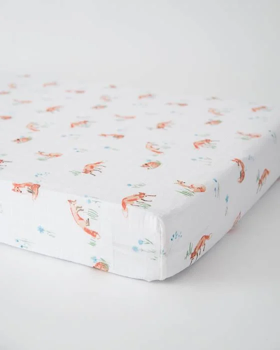 Quilted Cotton Sheets for a Warm and Inviting BedLittle Unicorn - Cotton Muslin Cot Sheet - Fox