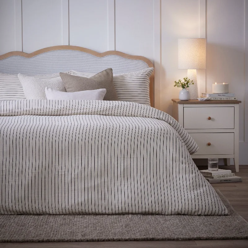 Mid - priced duvet covers with a good balance of quality and costAmalfi 200 Thread Count Pinstripe Duvet Cover Set - Cream/Navy