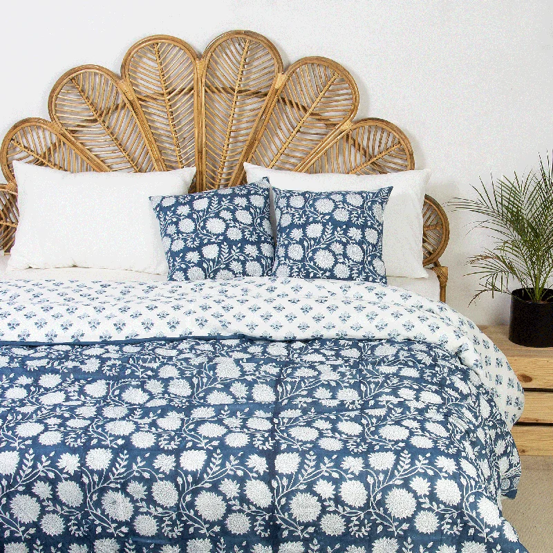 Linen duvet covers with a natural texture and breathabilityBlue Hand Block Floral Print Cotton Double Bed Duvet Cover With Shams