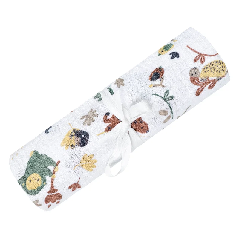 Bamboo fiber blankets with natural antibacterial propertiesCotton muslin swaddle - Green Jungle