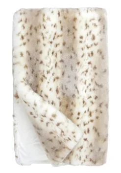 Alpaca wool blankets for a hypoallergenic and warm optionClassic New Couture Collection Snow Leopard Throw