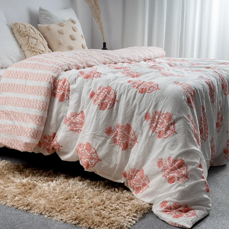 Dry - clean - only duvet covers with high - end materials and delicate designsPremium Floral Hand Block Print Cotton Duvet Blanket With Shams