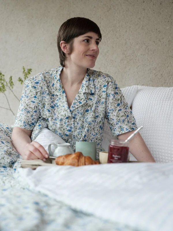 Chenille blankets with a thick and fuzzy textureFoxford Cornflower Short Pyjamas