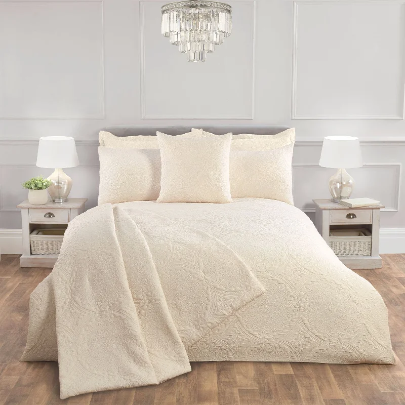 Geometric - patterned duvet covers for a modern and stylish lookJuliana Cream Luxury Jacquard Duvet Cover