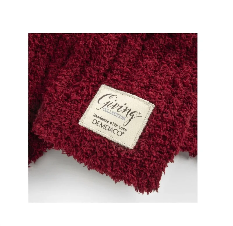 Cashmere blankets for ultimate softness and luxuryRibbed Blanket In Red