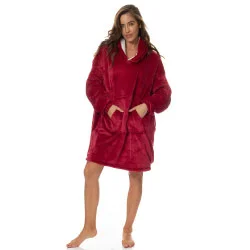 King - size blankets to cover large beds comfortablySnug Red Hoodie Nightwear Reversible Fleece