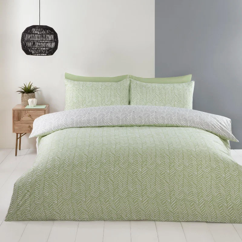 Snap - closure duvet covers for a quick and convenient way to open and closeSo Soft Helston Duvet Cover Set Green