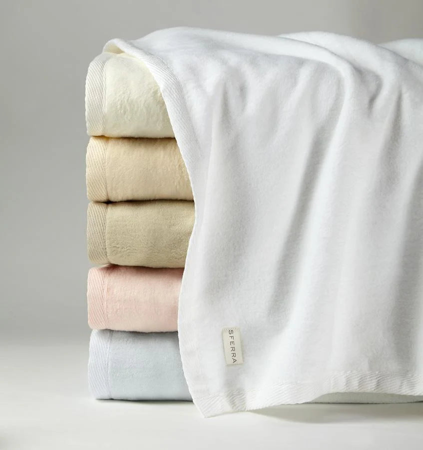 Recycled polyester blankets for an eco - conscious optionSt. Moritz Blanket