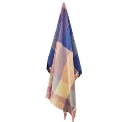 Rayon from bamboo blankets for a silky and breathable feelStacey Throw (130 x 160cm)