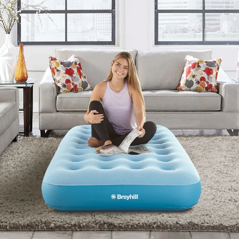 Hybrid mattresses combining foam and innerspring technologyBroyhill 10 inch Sleep Express Comfort Top Coil Air Bed Mattress, with External Pump